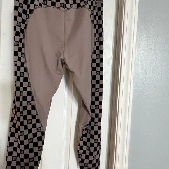 Victorias Secret Pink Active Iced Coffee Checkered Pattern Leggings - Picture 3 of 7